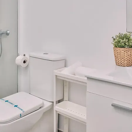 Dada Coliving & By Serendipia Turismo 게스트하우스 산티아고데콤포스텔라